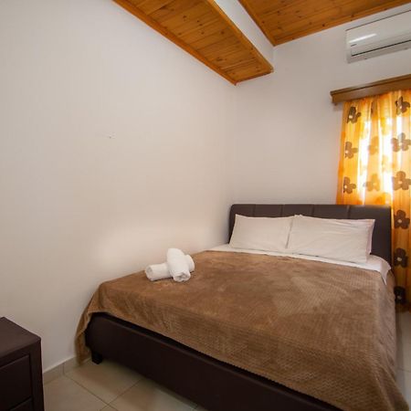 Lithakia  Family Private Homes & Sea View מראה חיצוני תמונה